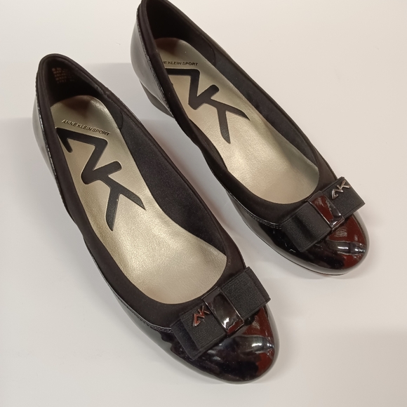 Anne Klein AK7 Stefania Patent Leather Wedges Size 8 - Picture 3 of 11